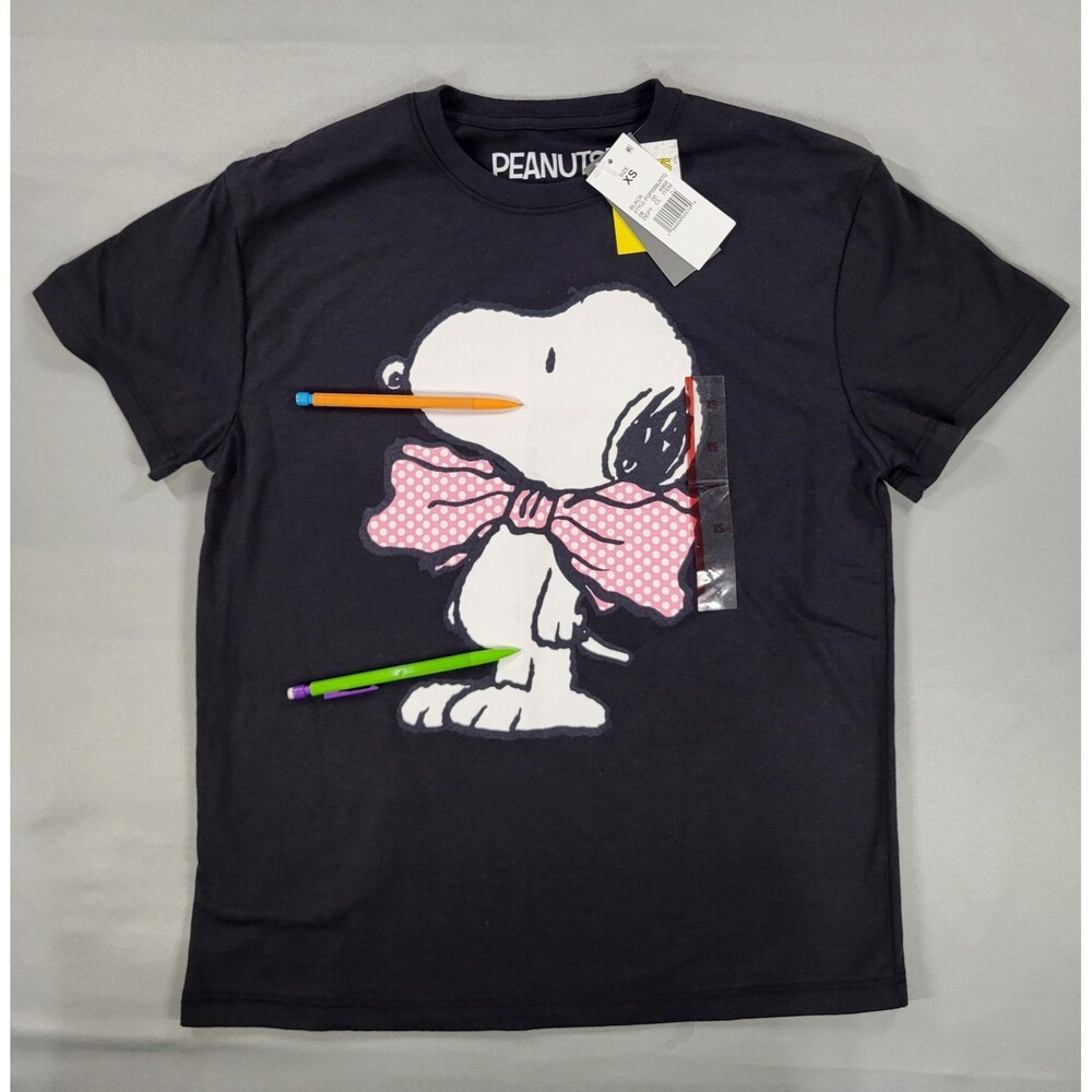 Peanuts Snoopy Pink Bow Graphic T-Shirt Women's Size XS - Black (NWT)